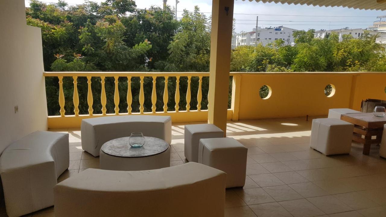 Chaqana Hostel Salinas  Exteriör bild