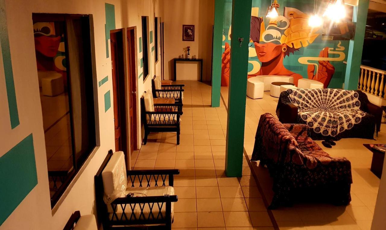 Chaqana Hostel Salinas  Exteriör bild